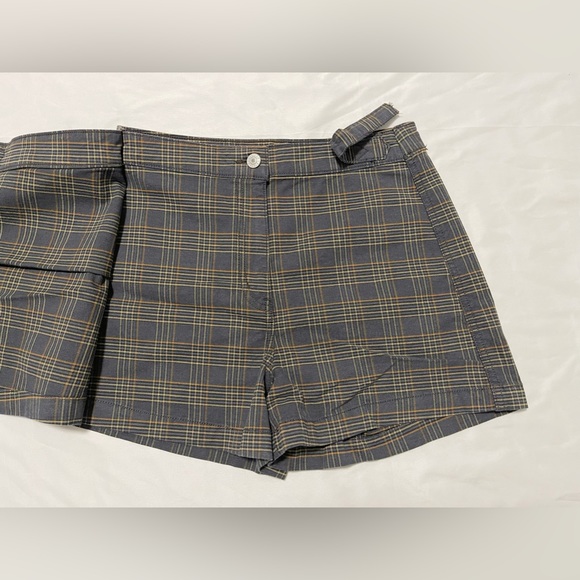 American Eagle Outfitters Super Stretch Hi-Rise Skort - Picture 4 of 11